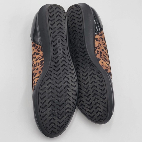 Laura Ashley Wenlock Ballet Cheetah Flats Black Patent Leather Slip On Size 6.5M - Picture 4 of 8